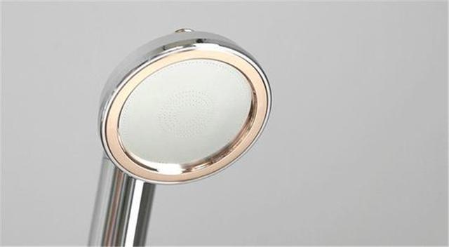 明星用的洗发水沐浴露,乔欣介绍的花洒是什么牌子