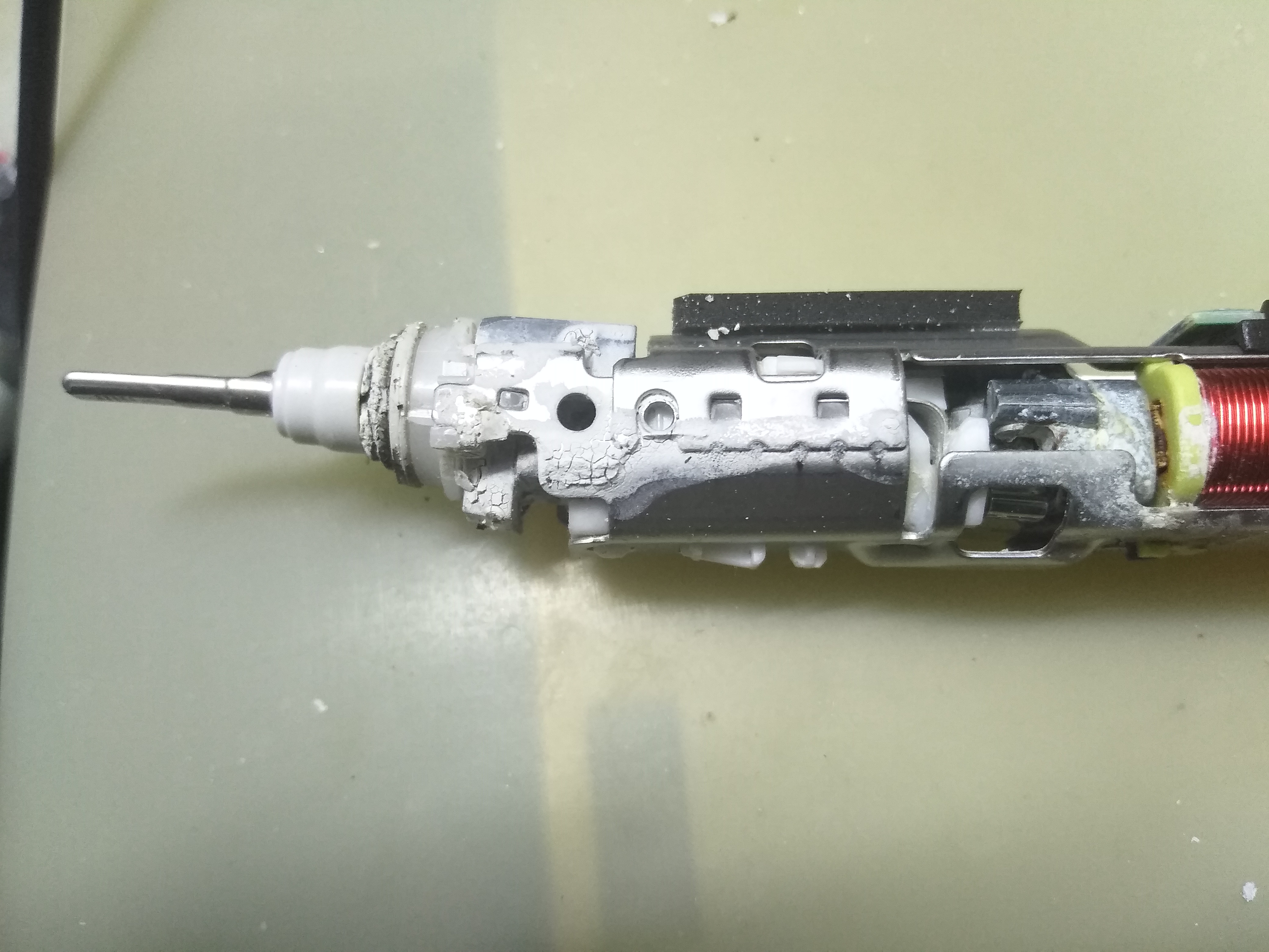 飞利浦电动牙刷6731维修,飞利浦hx99电动牙刷坏了怎么处理