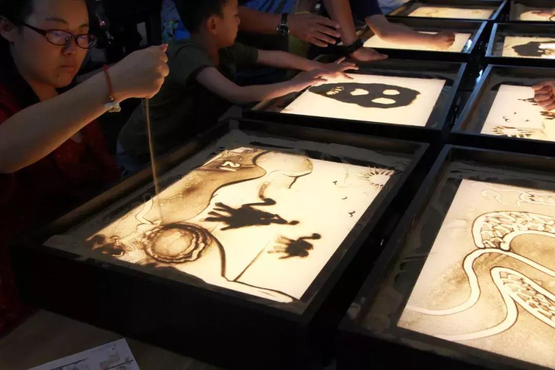 一沙一世界沙画制作,沙画特效一沙一世界