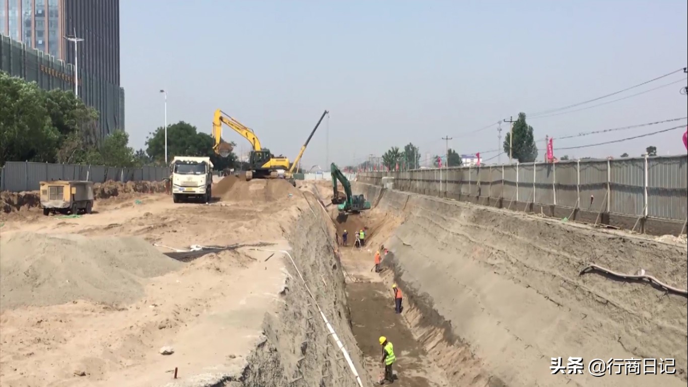 府庙古玩地摊每周日大集,每周四古玩集市