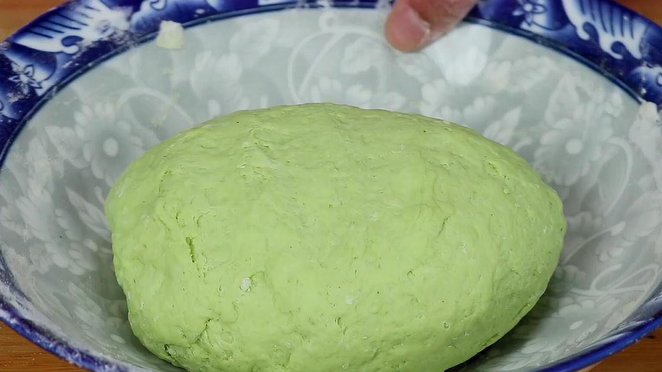 面粉学会这么做比馅饼简单,面粉怎么做面食简单又好吃