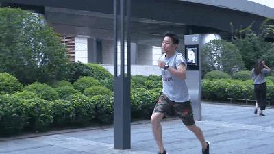 阿迪达斯boost没有踩屎感怎么回事,boost阿迪达斯增高多少