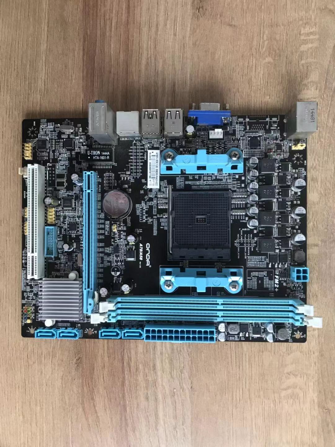 500元装机挑战吃鸡,2000元的组装机试玩吃鸡