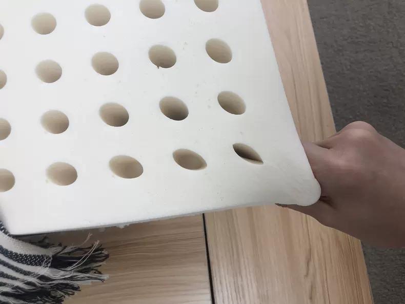 正宗泰国乳胶枕100%无异味,泰国乳胶枕乳胶含量93%是真的吗