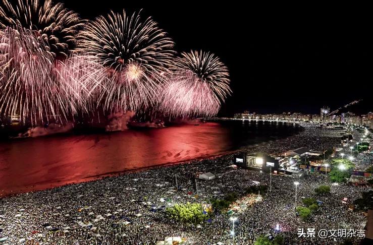 如斯岁月,如斯岁月一路芳华的意思