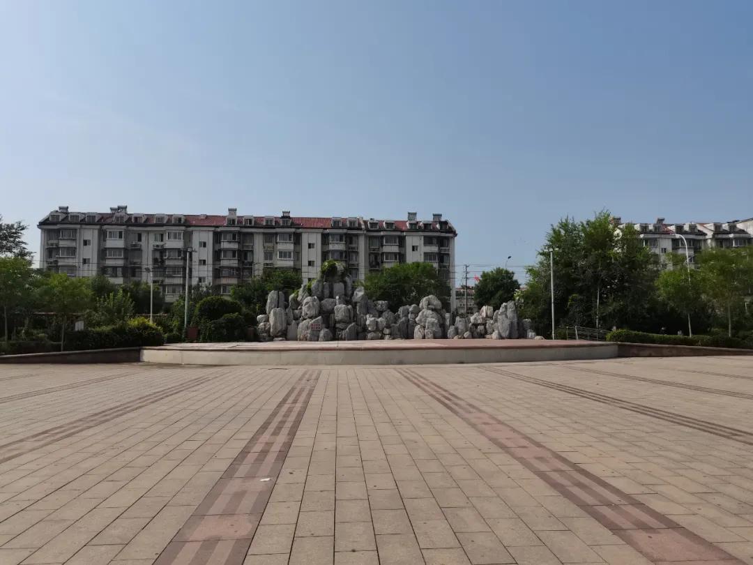 塘沽哪有免费开放的篮球场,塘沽篮球场地址在哪里