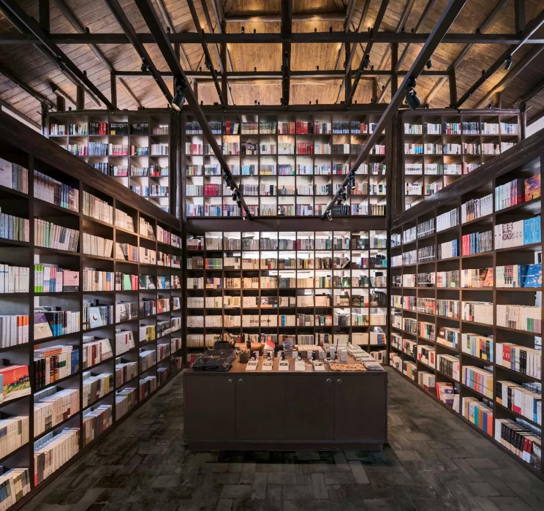 有着双重人生的小城青田，你对它的实力一无所知