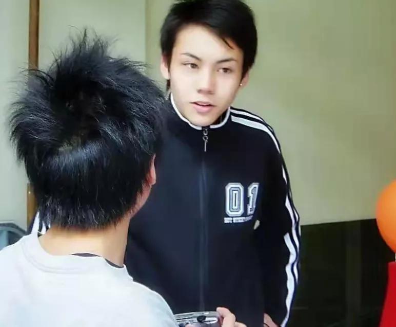 王思聪对陈伟霆的评价,陈伟霆在港圈的地位