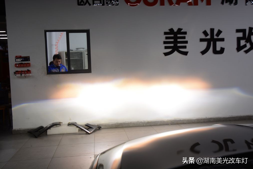 别克君威改灯什么牌子好,别克君威怎么改灯