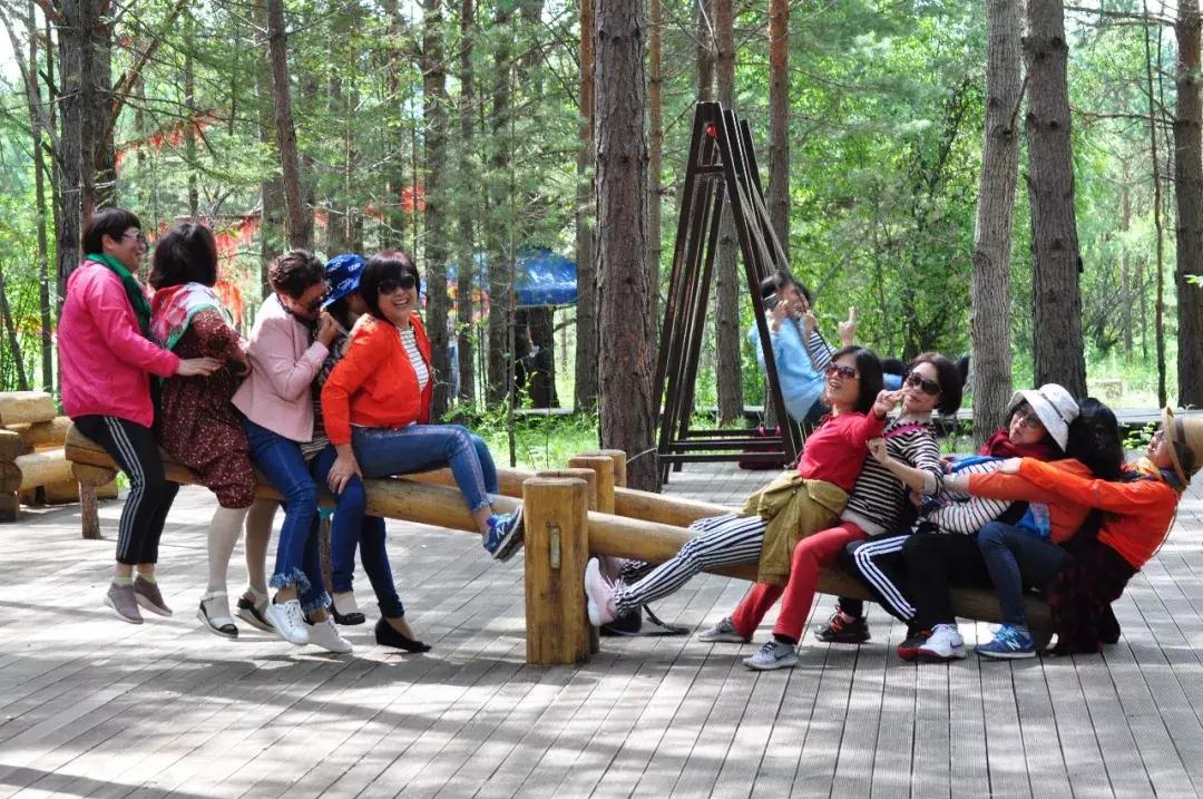 一帮闺蜜自驾游,环中俄边境自驾之旅