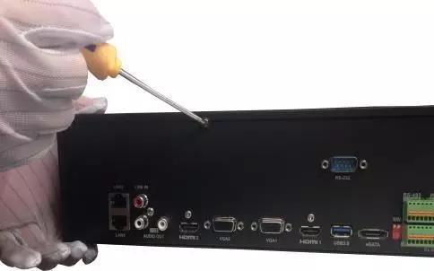 新手必须掌握的硬盘基本知识,新手入门安装固态硬盘