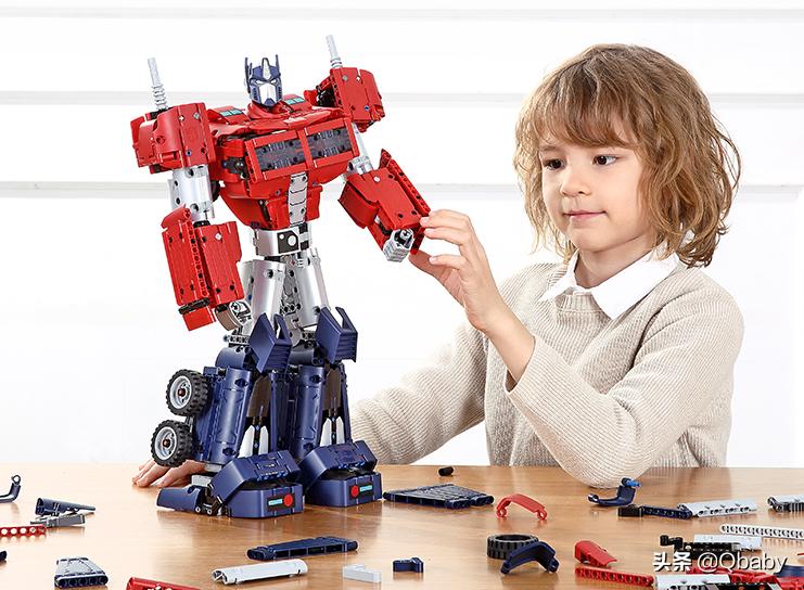 送男生礼物推荐高级小众新年礼物,男孩子新年礼物应该买什么