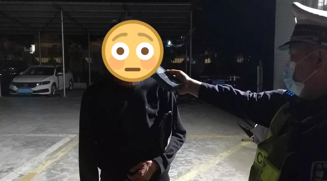 来珠海租车被带走,广州两个小伙租车来斗门