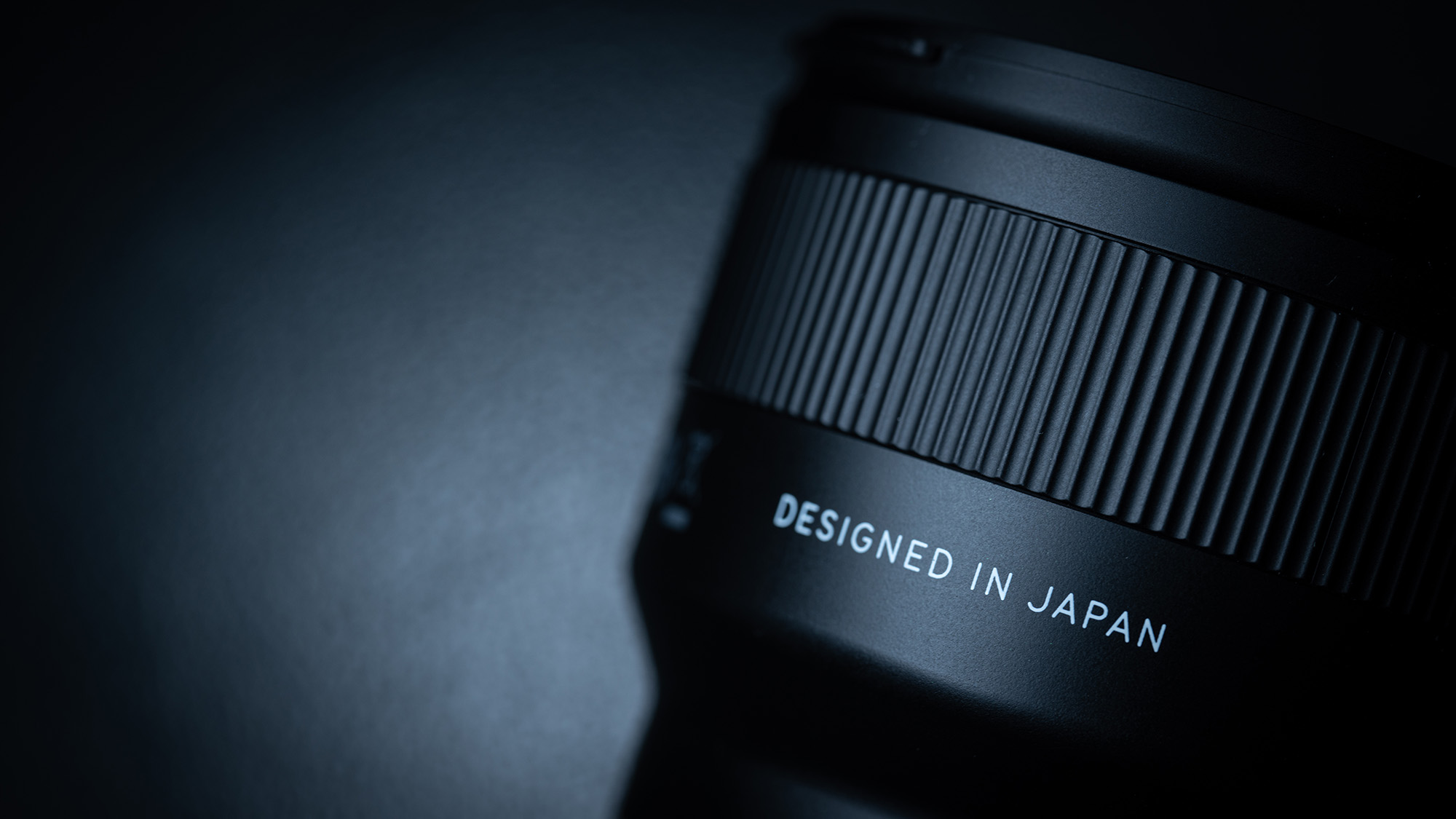 腾龙24mmf2.8全画幅广角微单镜头,腾龙352.8索尼镜头