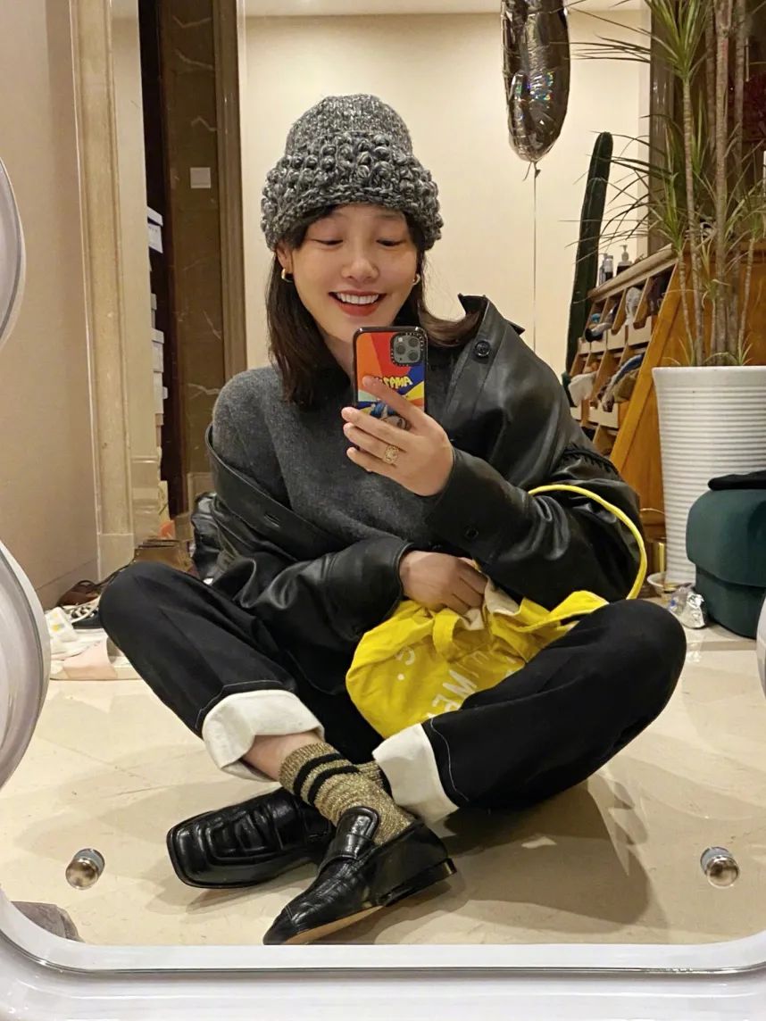 秋季小白鞋百搭款,潮流百搭小白鞋舒适不累脚的皮鞋