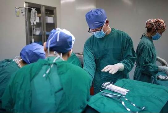 产妇自述顺产遇到男医生,产妇生产遇到男医该怎么办