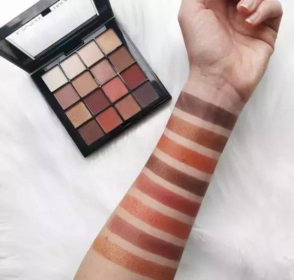 盘点那些热卖的经典彩妆,这些平价的日系彩妆千万别买