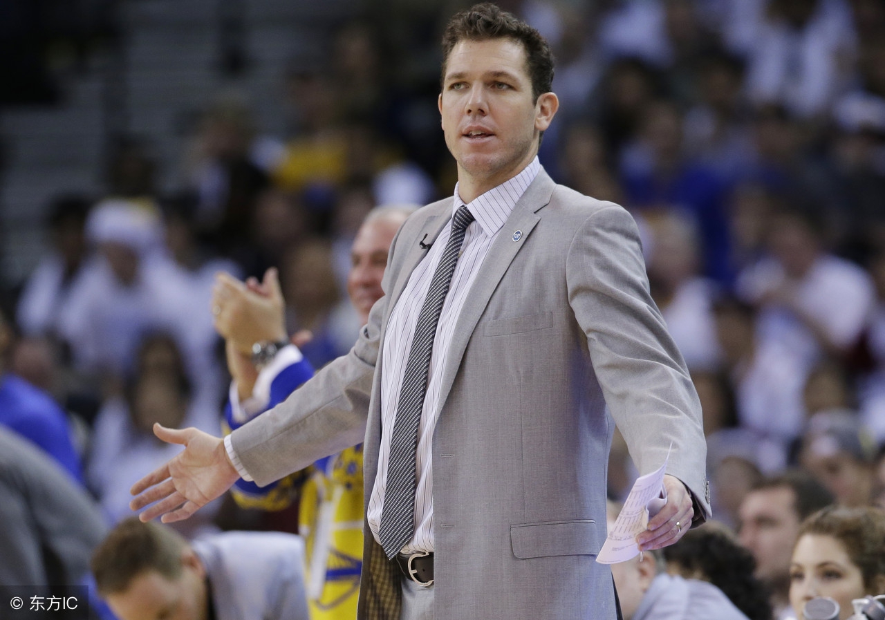 沃顿年轻,沃顿最年轻的教练