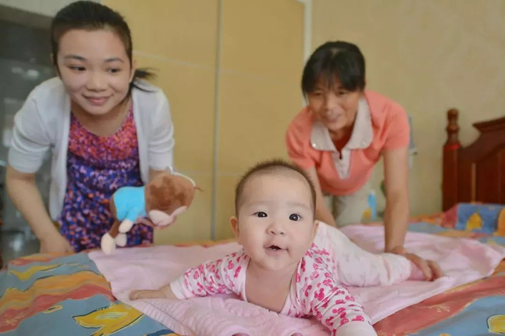 婴儿奶量连续一周减少拒绝喝奶,宝宝喝奶量少怎么办最有效