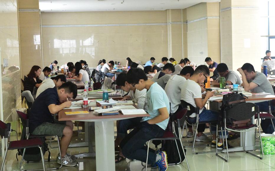 广东这4所野鸡大学“害人不浅”，毕业证如同废纸，考生需谨慎