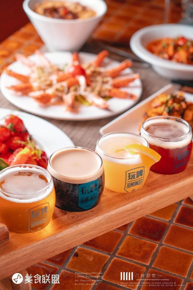 昆明这家开在76年前电影院的餐吧，手工披萨被写进国外旅游攻略