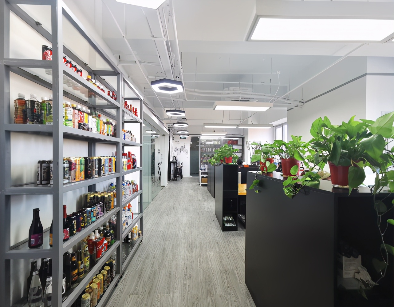 合众和达：进口饮料批发如何找渠道，要知道哪些知识呢？