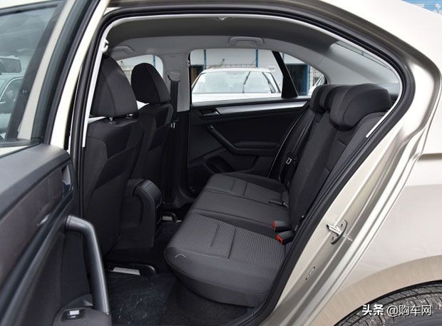 新款宝来降至7万多,大众宝来为何骤降3万元