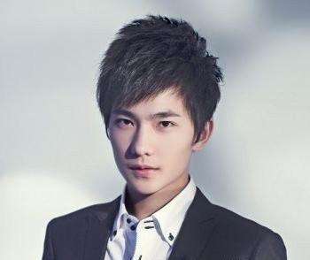 发型男生2021流行发型360度无死角,m字发际线男生发型2021流行发型