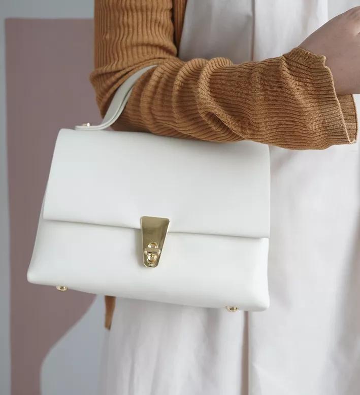 coach和celine哪个高档,coachceline包