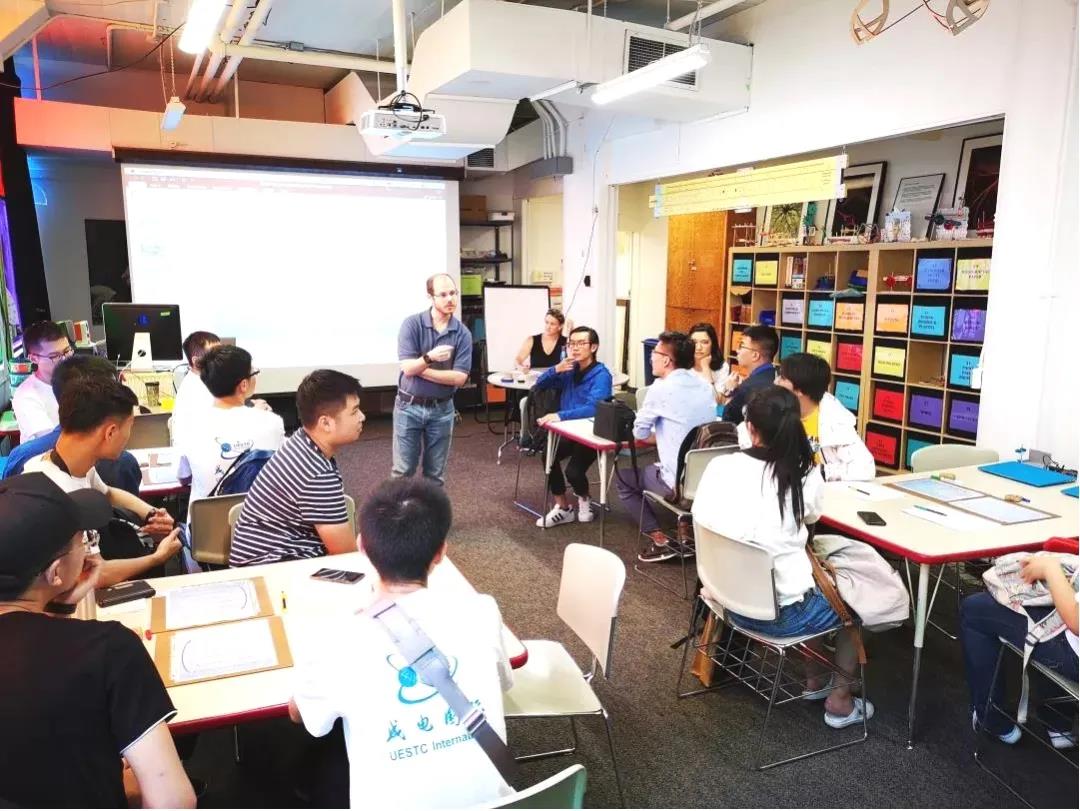 10大热门高薪专业,2022十大本科高薪专业