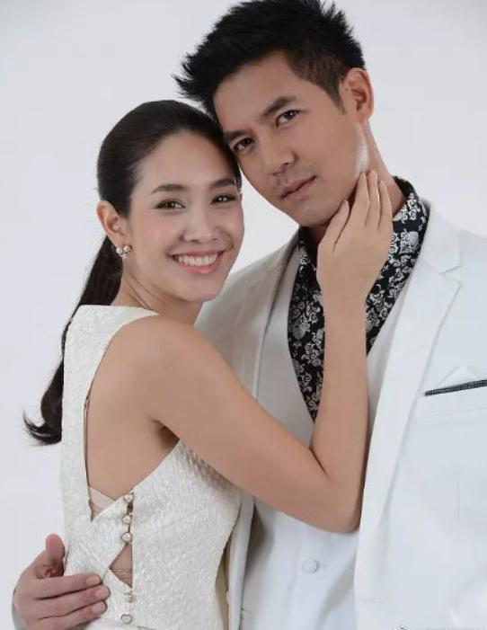 最近很火的甜宠网剧霸道总裁,最热高颜值cp小说推荐