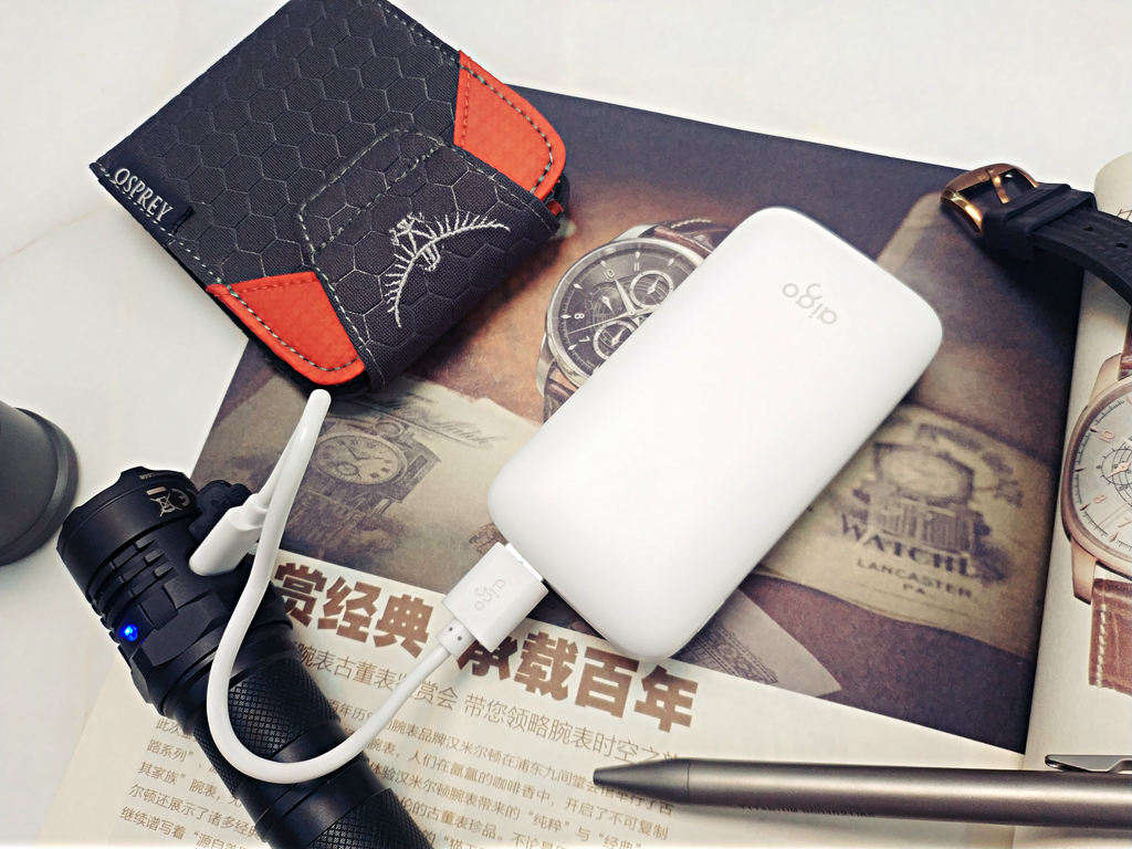 aigo爱国者充电宝,aigo爱国者20000充电宝