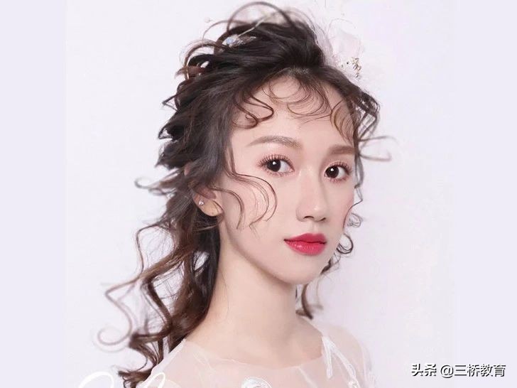 三桥职校|学习美发好不好找工作，美发就业的前景怎么样？