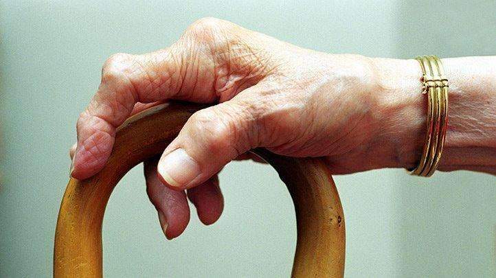 治疗风湿关节疼痛的药酒,祛风湿药酒治疗风湿效果快吗