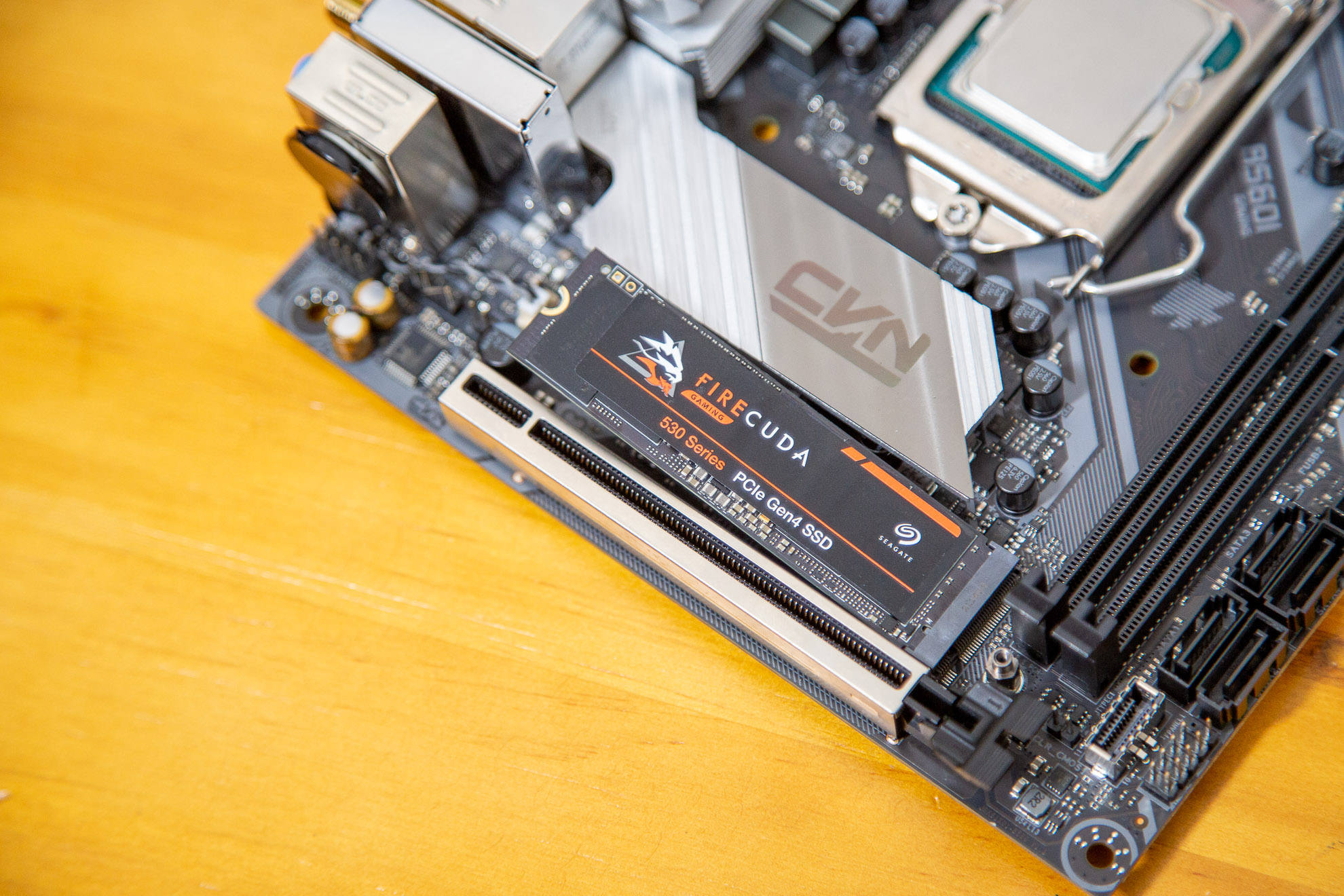 七彩虹b560i支持的cpu,七彩虹b660m配12代i5