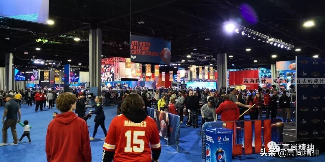 价值1.9个亿的12克拉大钻戒,我看中的不是钱而是和你的情意