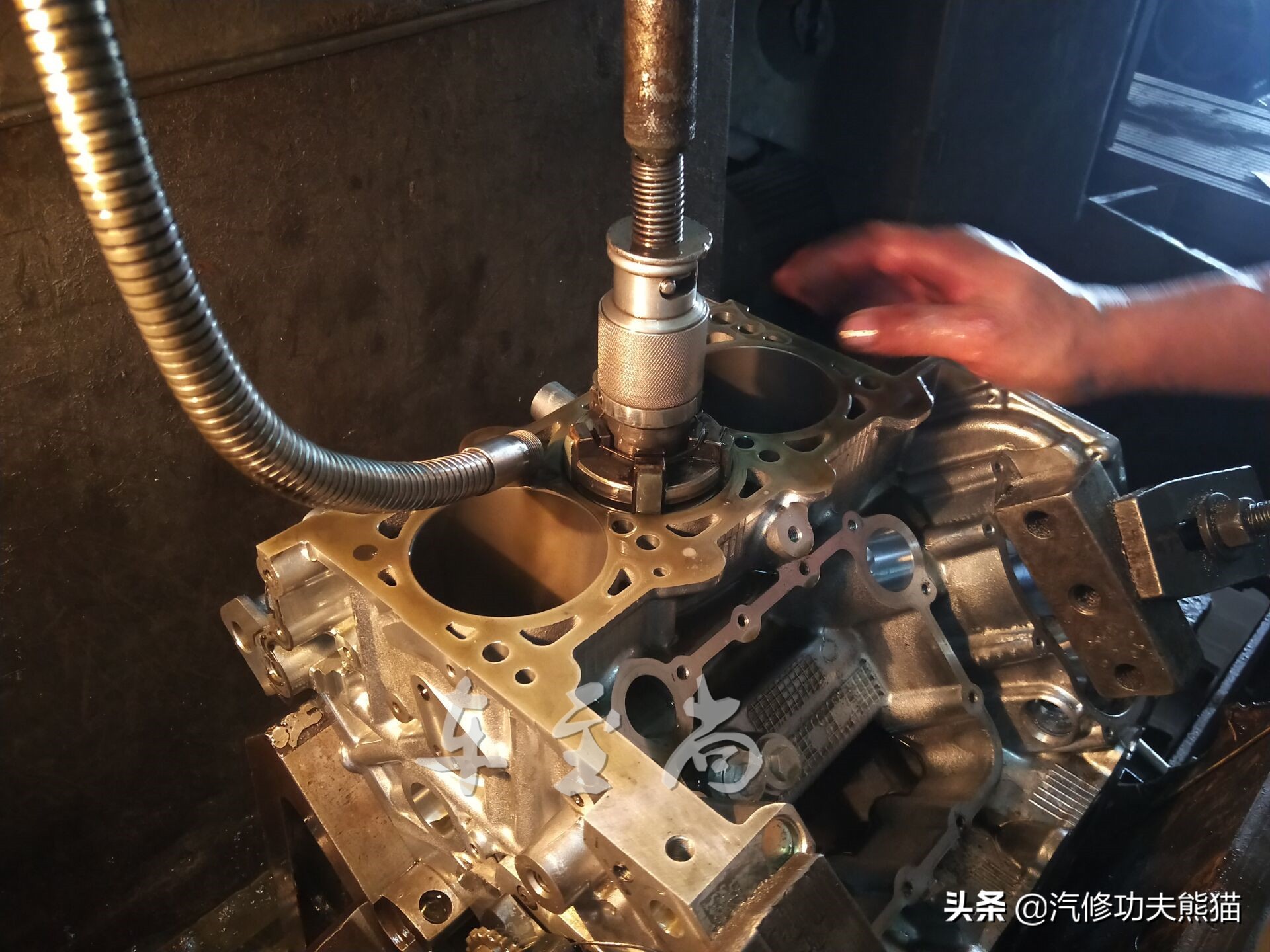 保时捷烧机油最好的解决方法,保时捷烧机油厉害怎么解决