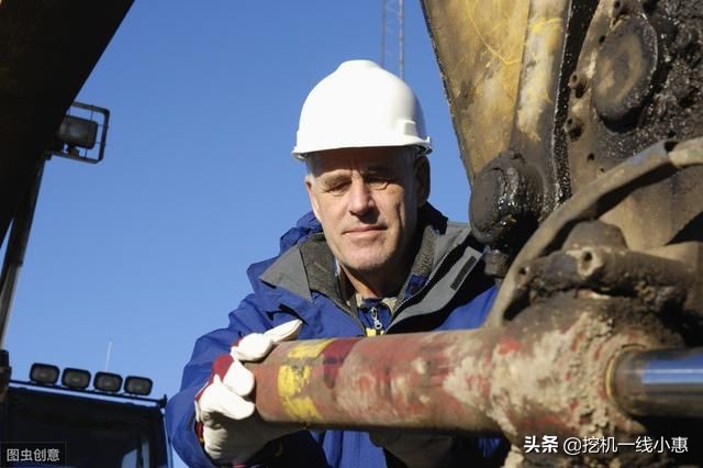 60挖机费用怎么算,挖机费用算不算农民工工资