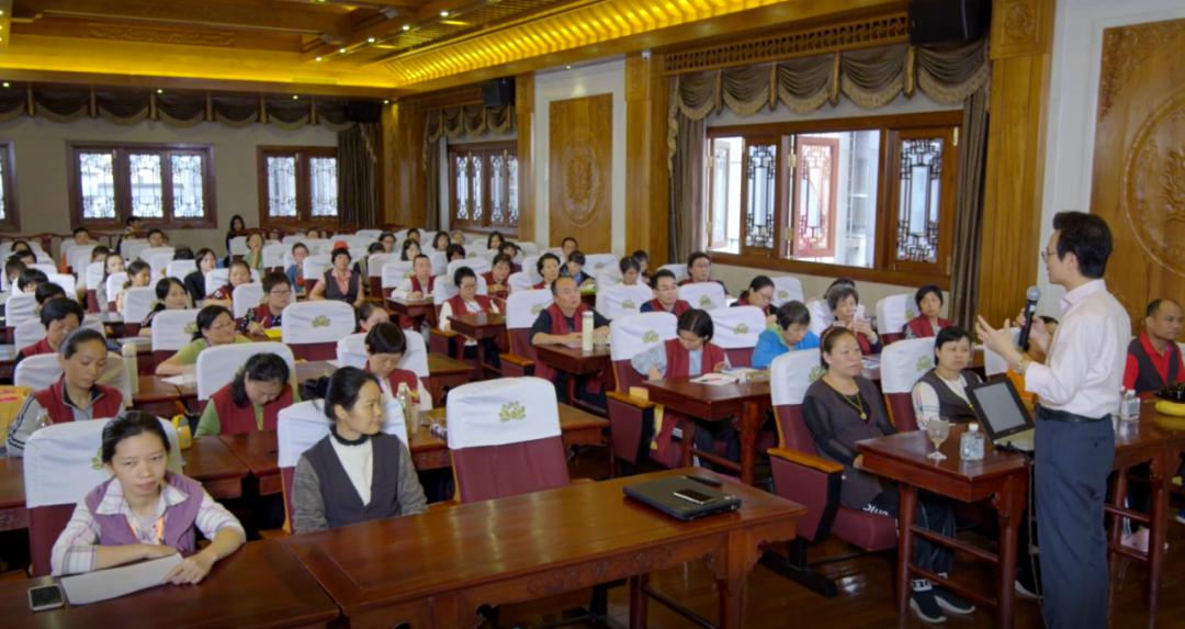 一位寺院住持和400多位癌症患者的“生死之交”|真实故事