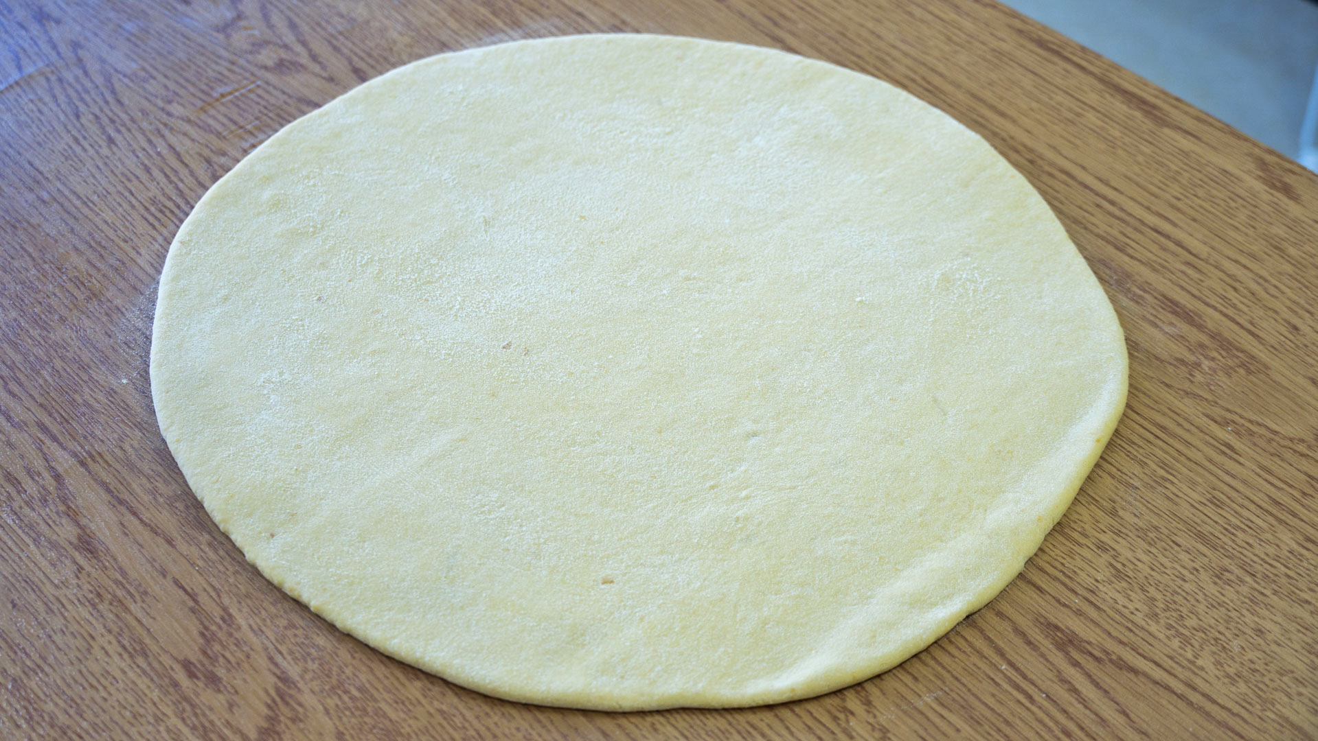 软糯香甜的南瓜饼超简单,好吃的南瓜饼老人孩子都抢着吃