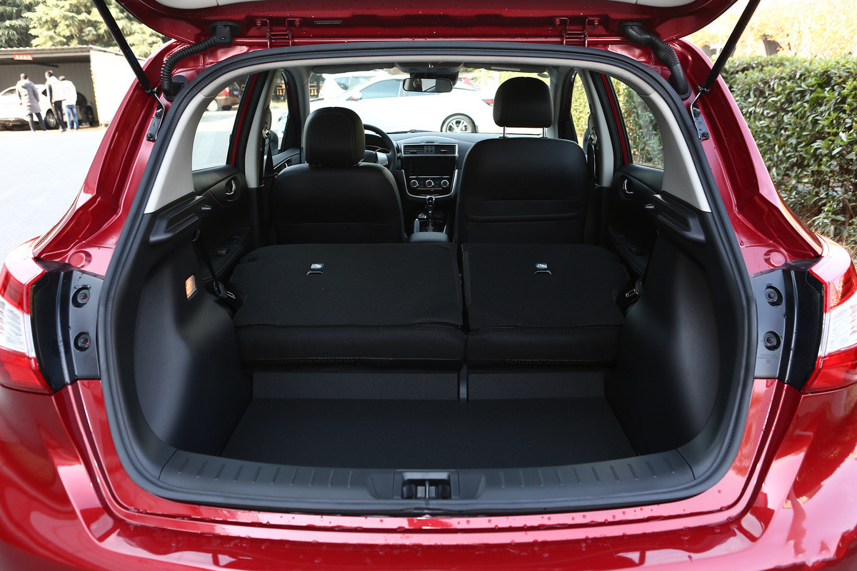 省油耐用日产车,最省油的家用车骐达