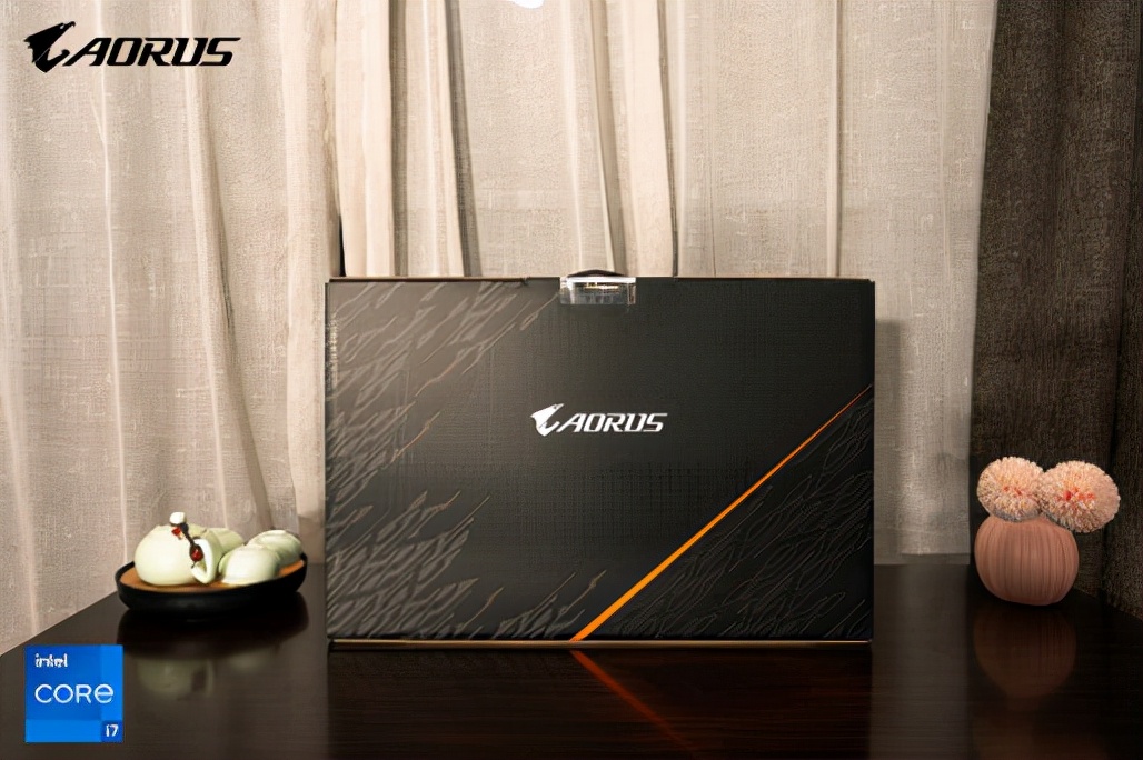 有雕牌游戏本，哪里都是电竞战场，值得游戏玩家背上的AORUS15PXD