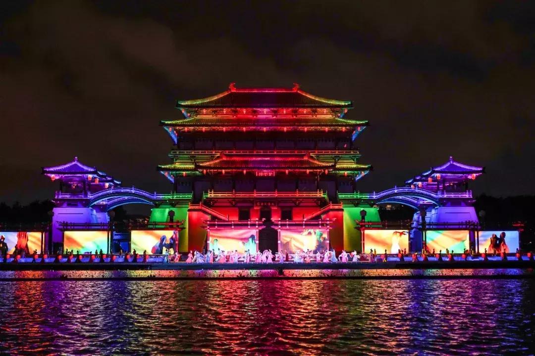 大唐芙蓉园水舞光影秀收费吗,大唐芙蓉园大型水上光影秀