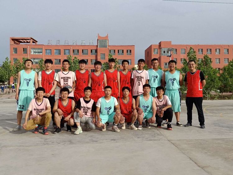 靖远育才中学如何？老马走进育才中学做专访，希望给你有帮助