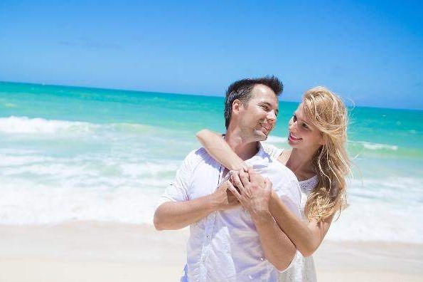 能让你低头的女人却在向我低头,能让对方低头的人