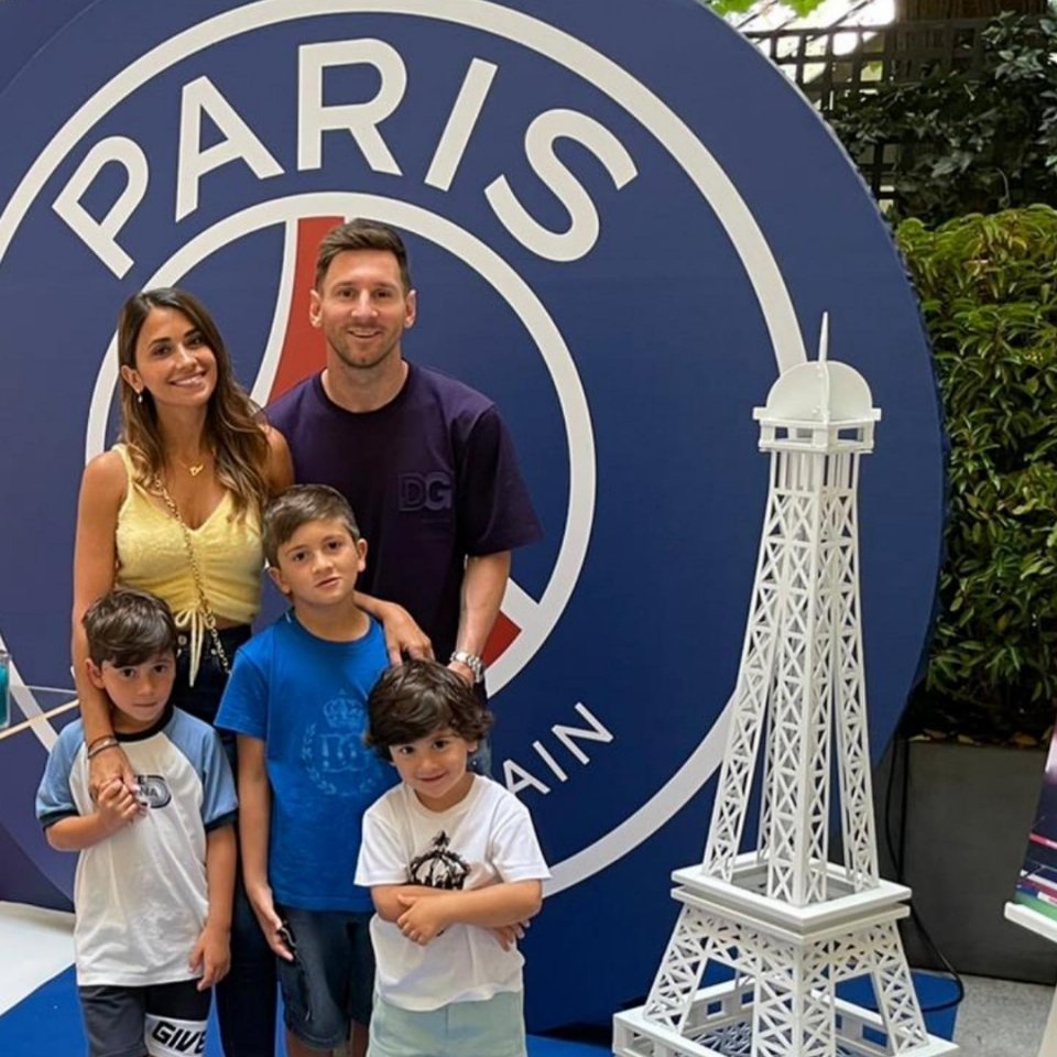 强如球王也得租房!梅西找到新房,300多平月租2万欧,天使成邻居