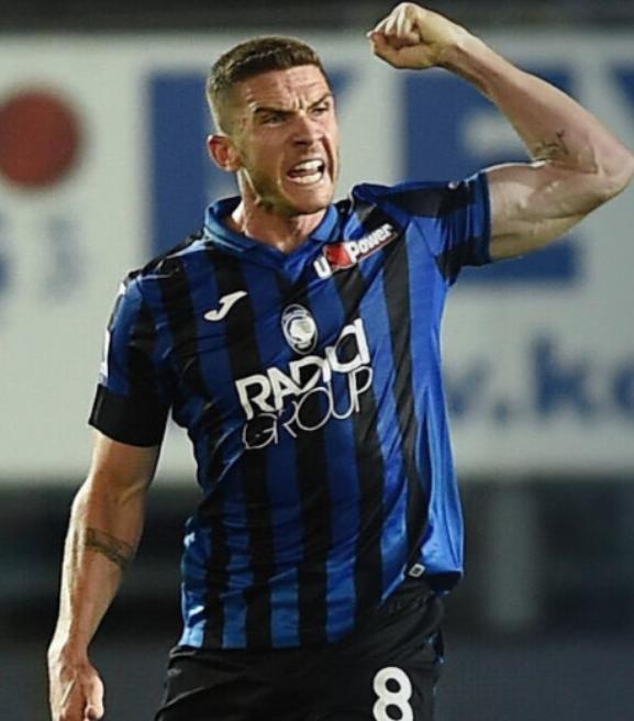 目前世界身价最高的左后卫是谁,身价最高的十大中后卫