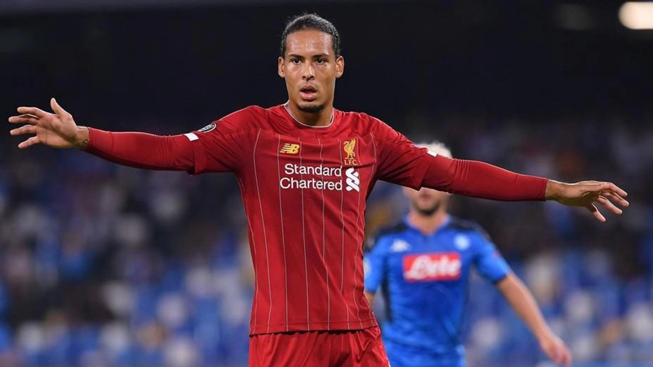 范戴克伤退影响,范戴克十字韧带断裂多久重返赛场