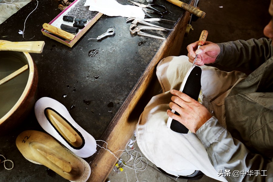 内联升布鞋联名款大鱼海棠,老北京民族风布鞋该怎么搭配