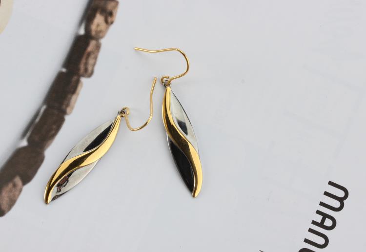 首饰产品讲解推荐怎么写,品牌珠宝描述怎么写好一点